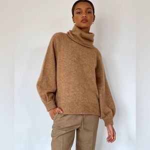 Brown Babaton Wool Turtle Neck size xS oversized fit